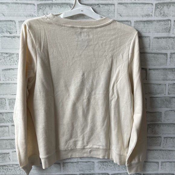 NEW WITHOUT TAGS KISS BAND IVORY SWEATSHIRT M - Picture 2 of 4